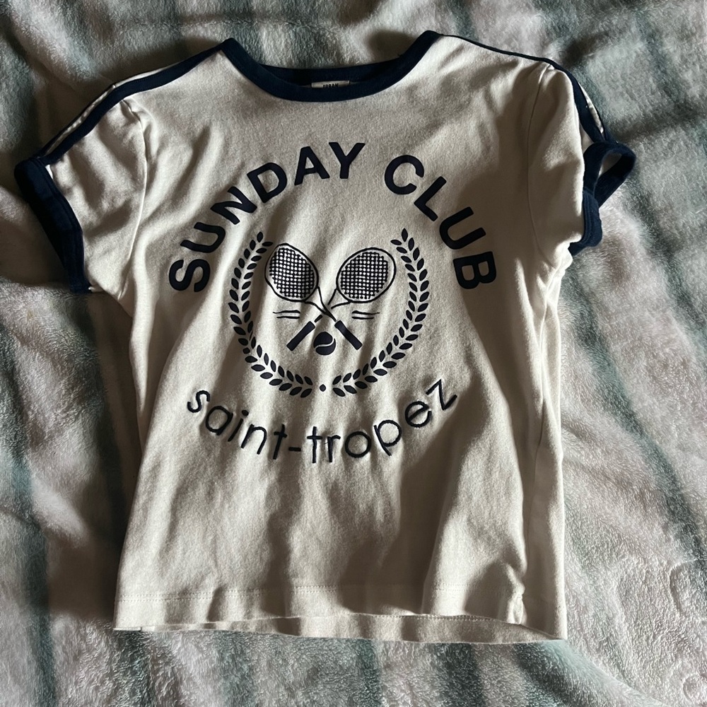 Urban outfitters t shirt